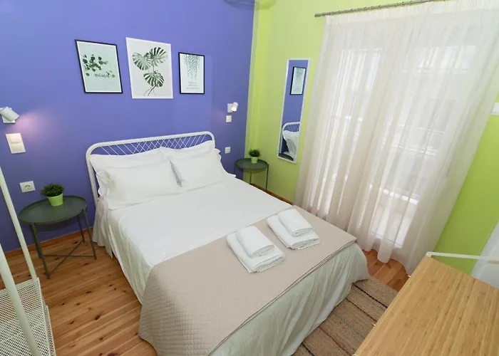 Large, Sunny, Modern Fully Renovated, Next To Agia Sofia *