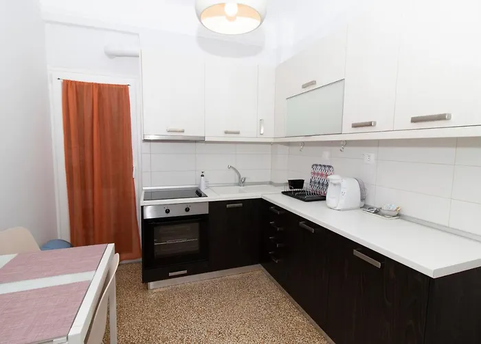 Apartament Large, Sunny, Modern Fully Renovated, Next To Agia Sofia Salonic