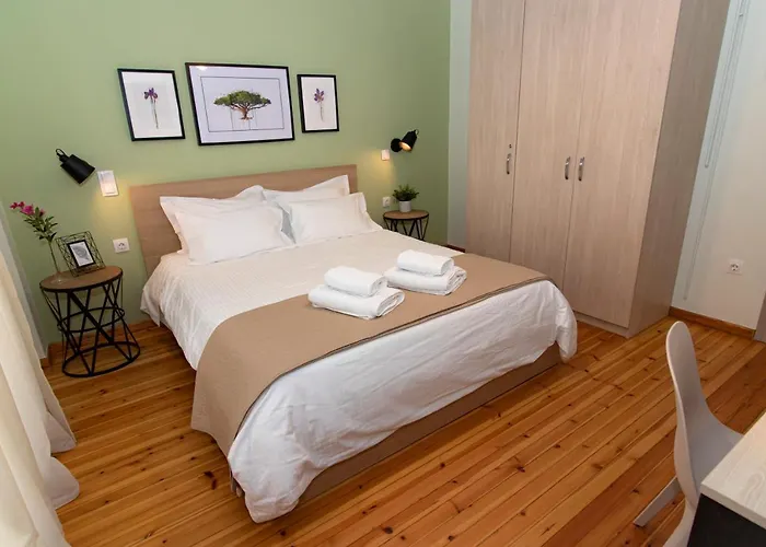 Apartament Large, Sunny, Modern Fully Renovated, Next To Agia Sofia *