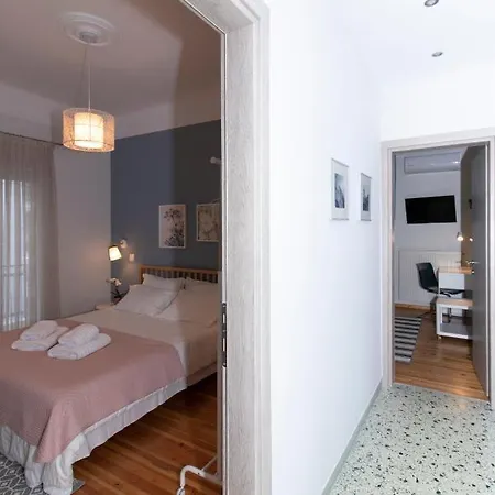 Large, Sunny, Modern Fully Renovated, Next To Agia Sofia Apartment *